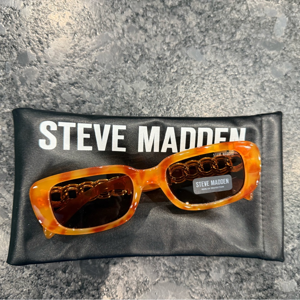 Steve Madden - Women’s Tortoise Shell Sunglasses